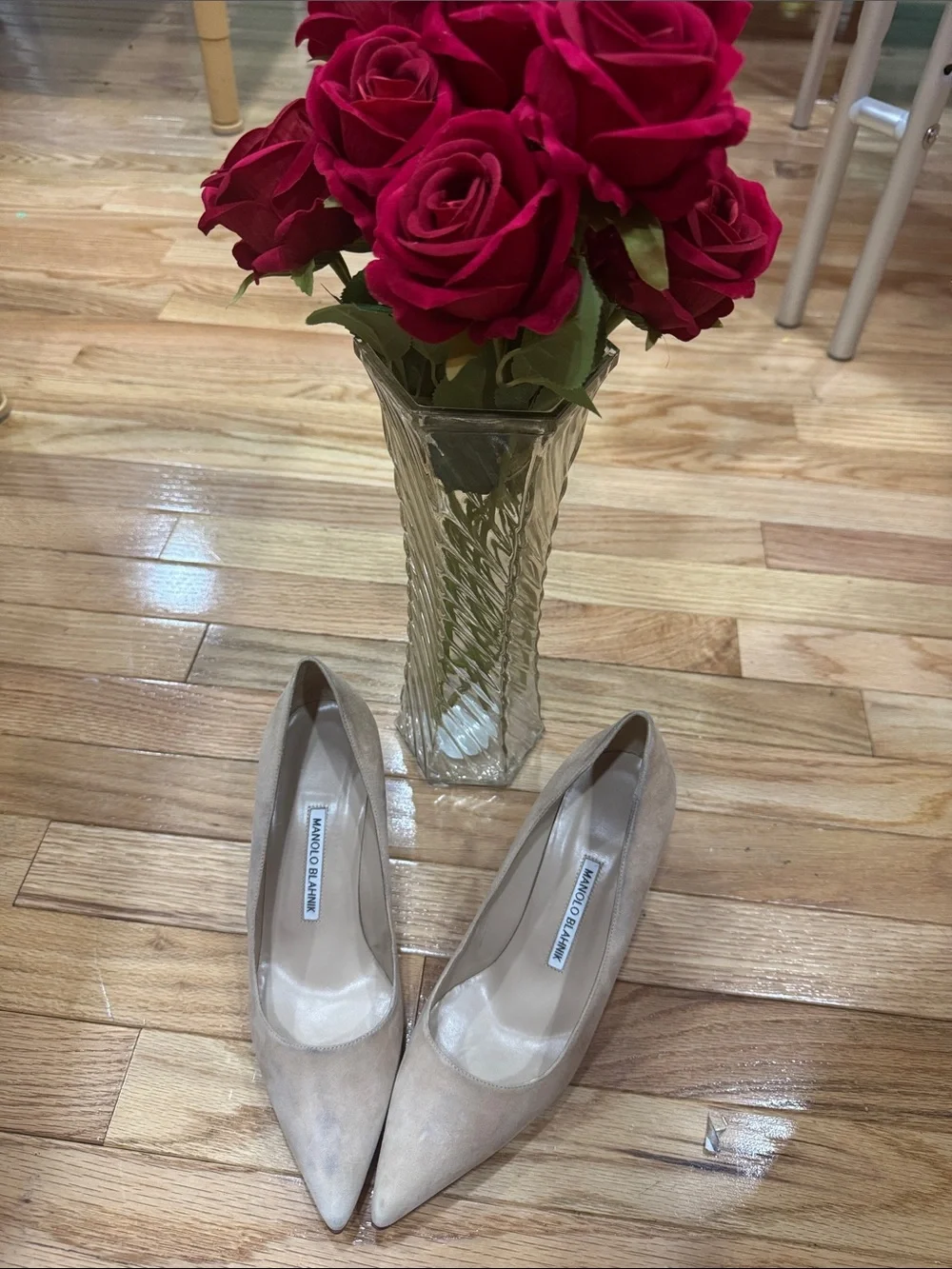 Manolo Blahnik Beige Suede Pointed Toe Pumps